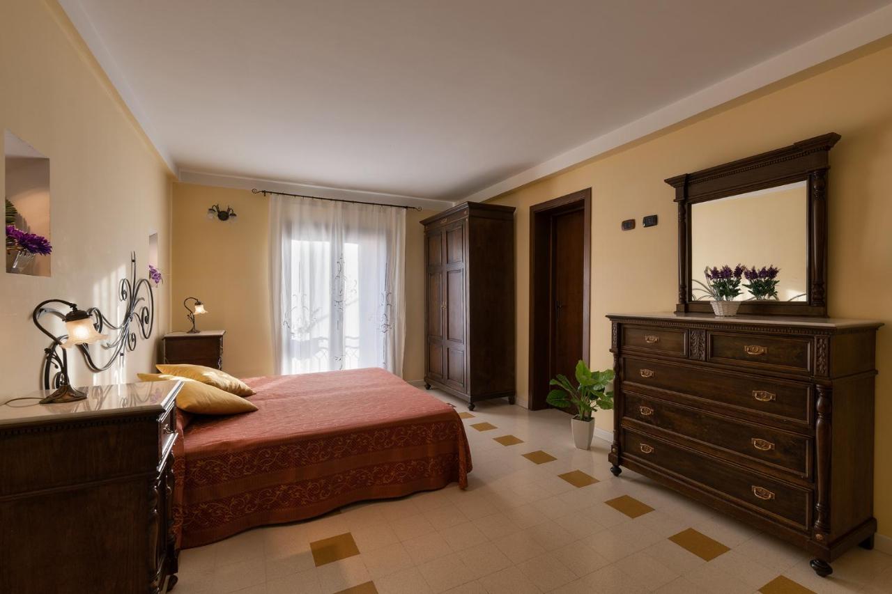 مبيت وإفطار تيراسيني Casa Manzella المظهر الخارجي الصورة