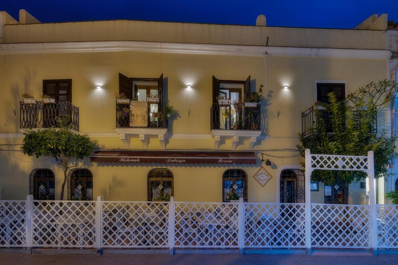 مبيت وإفطار تيراسيني Casa Manzella المظهر الخارجي الصورة