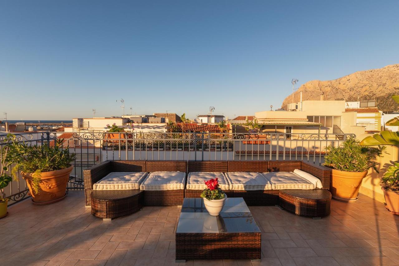 مبيت وإفطار تيراسيني Casa Manzella المظهر الخارجي الصورة