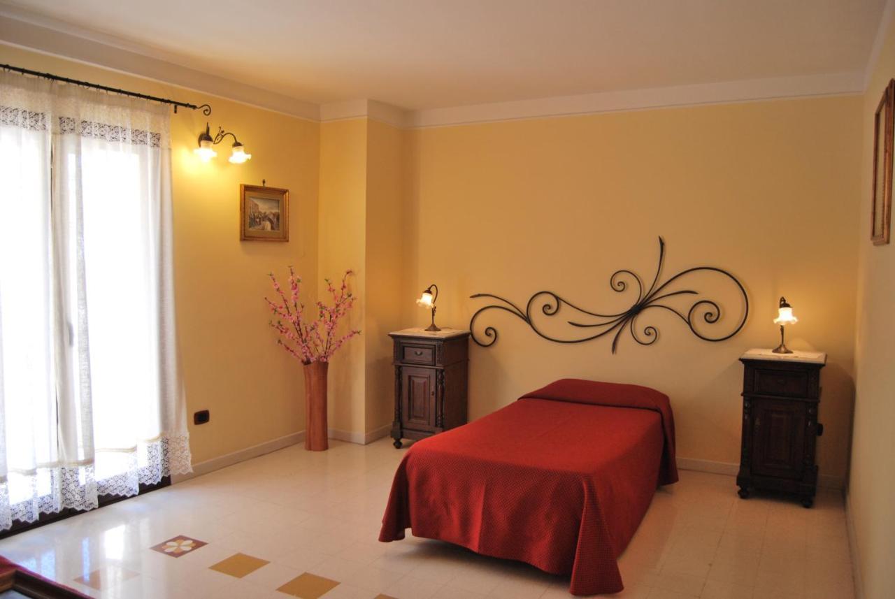 مبيت وإفطار تيراسيني Casa Manzella المظهر الخارجي الصورة