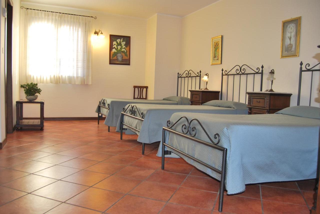 مبيت وإفطار تيراسيني Casa Manzella المظهر الخارجي الصورة